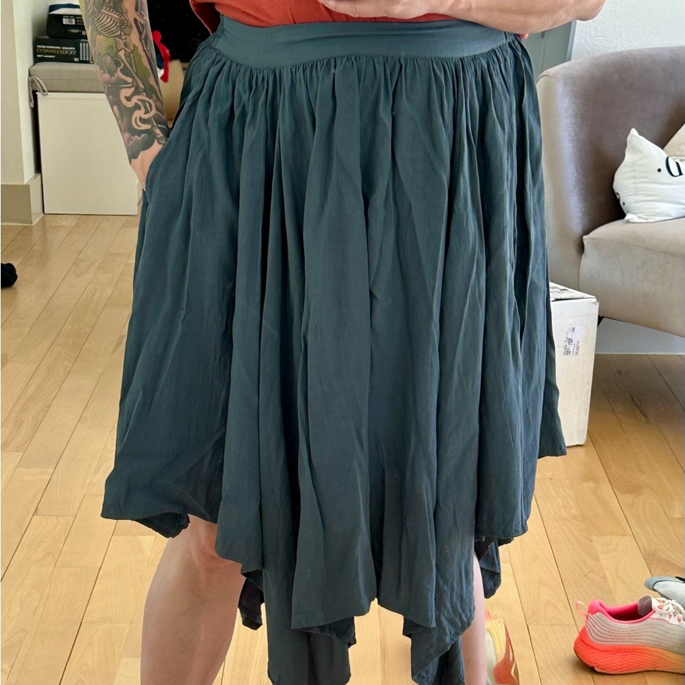 W pockets! Blue/Grey Assymetrical Skirt